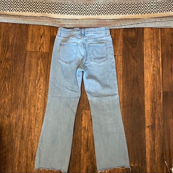 Uniqlo jeans  - Picture 3 of 9